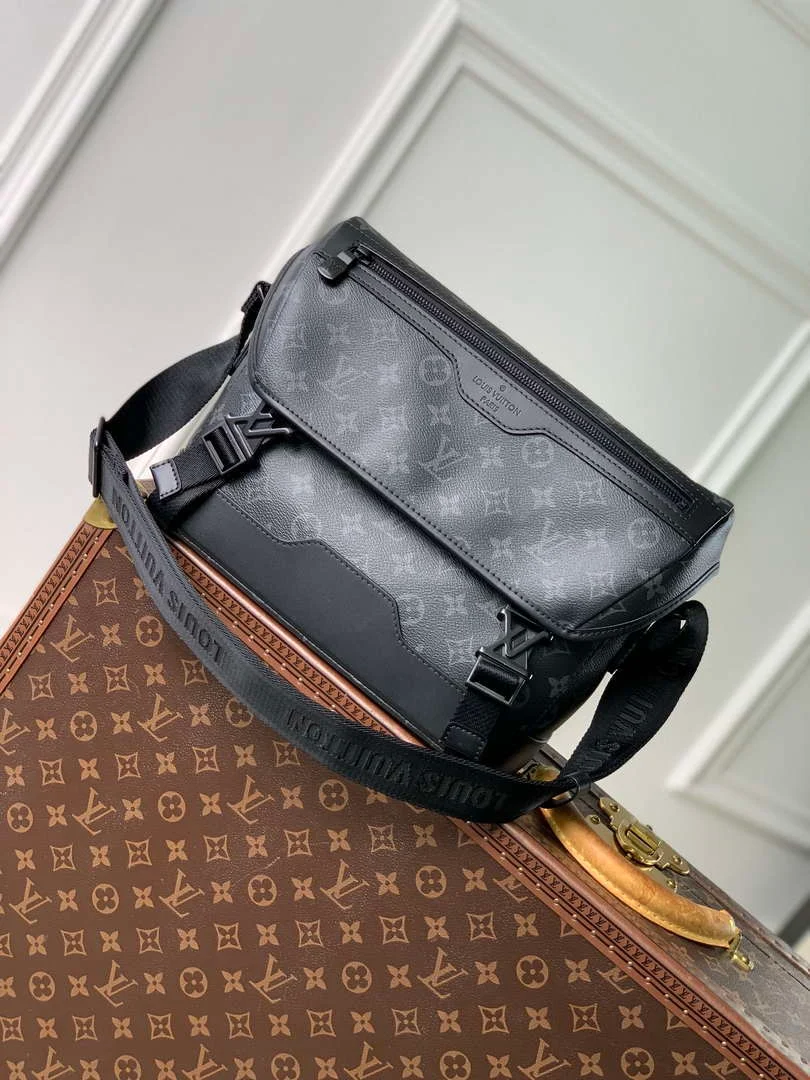 Louis Vuitton LV M12517 Messenger Voyager PM Monogram Eclipse