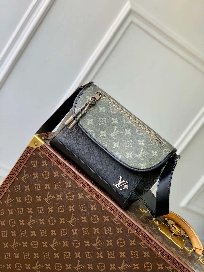 Louis Vuitton LV M12681 Pulse Messenger Monogram Leather Black and Green